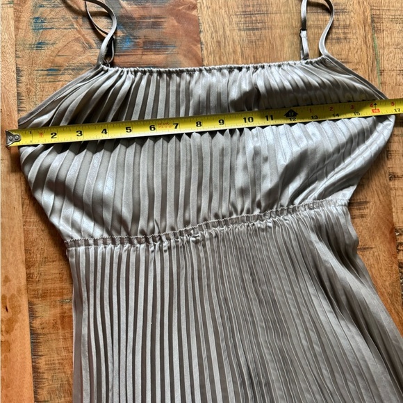 NWOT Allsaints Silvi Metalic Cream Champagne Plated Dress Size XS - Picture 8 of 17